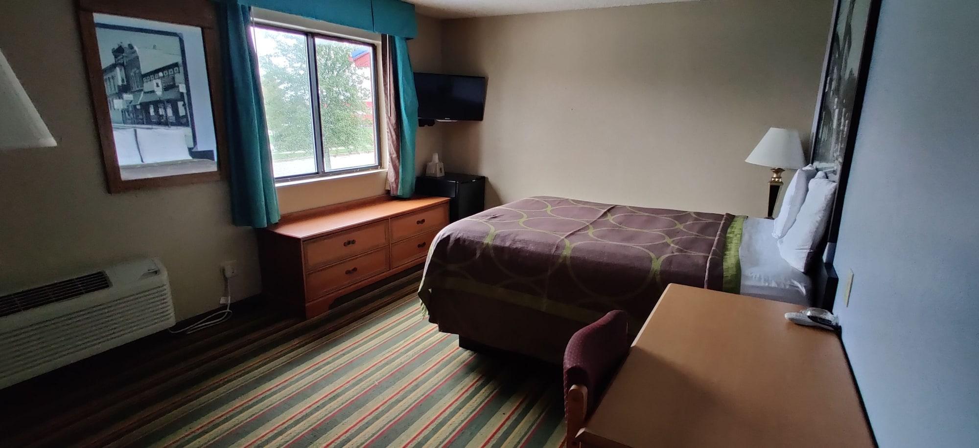 Super 8 By Wyndham Champaign Motel Bagian luar foto